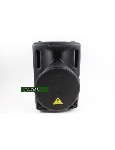BEHRINGER B-212A Sistema PA 2 vías y 400 W Amplificado USADO