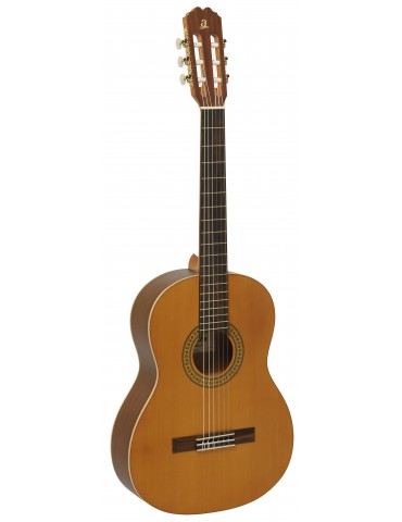 ADMIRA SEVILLA Guitarra...