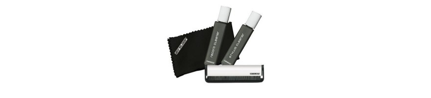 vynil cleaners n  brushes  